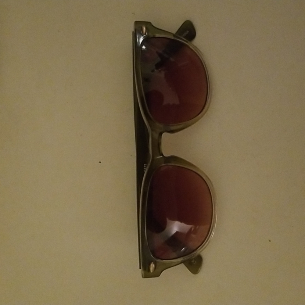 Lucky Brand green sunglasses